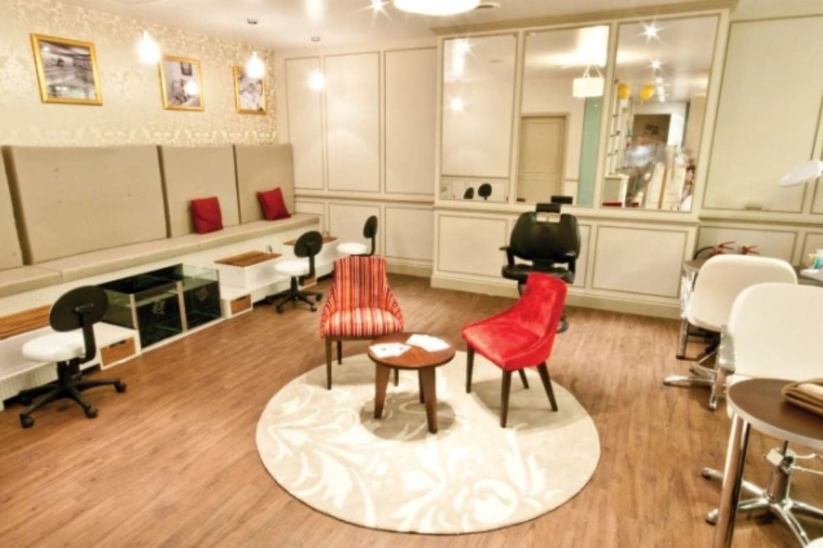 Champneys City Spa 50-Minute Mani-Pedi
