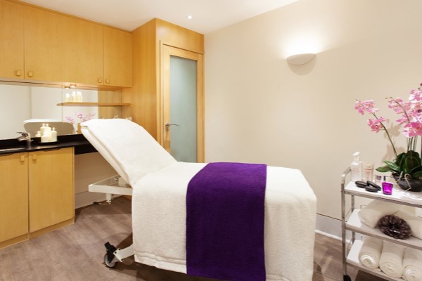 Deluxe Spa Day with Two Treatments and Lunch Experience from Flydays.co.uk