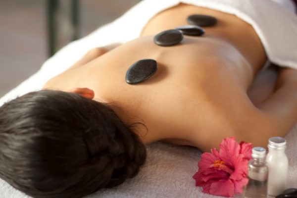 Hot Stone Spa Day Experience from Spadays.co.uk