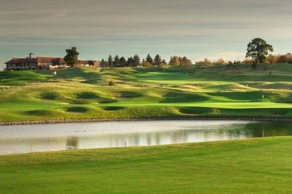 Overnight Spa and Golf Break For Two in Oxfordshire