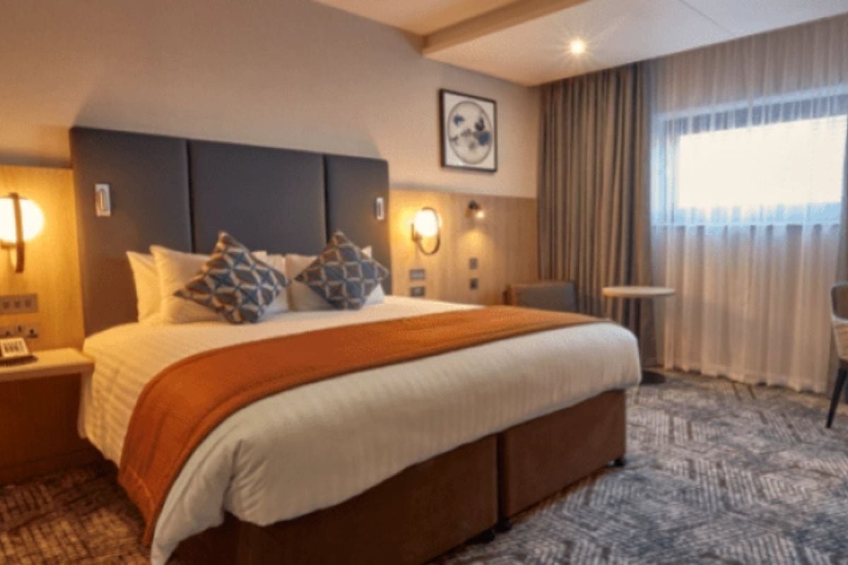 Overnight Spa Break For Two In Reading